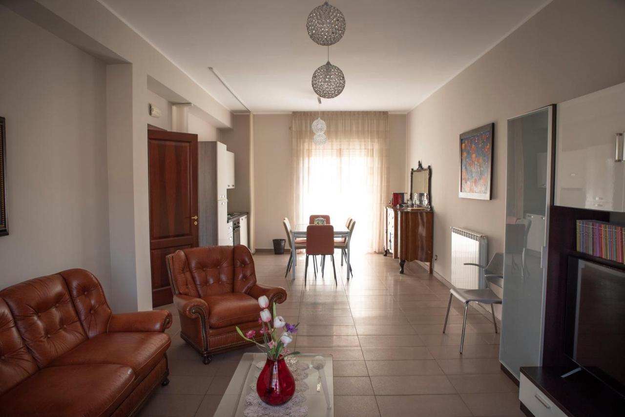 Come A Casa Panoramico E Centralissimo Apartment Canicatti Luaran gambar