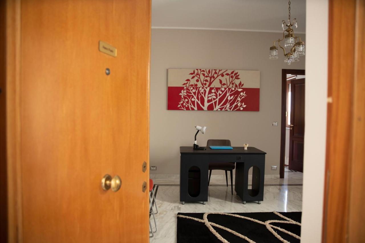 Come A Casa Panoramico E Centralissimo Apartment Canicatti Luaran gambar